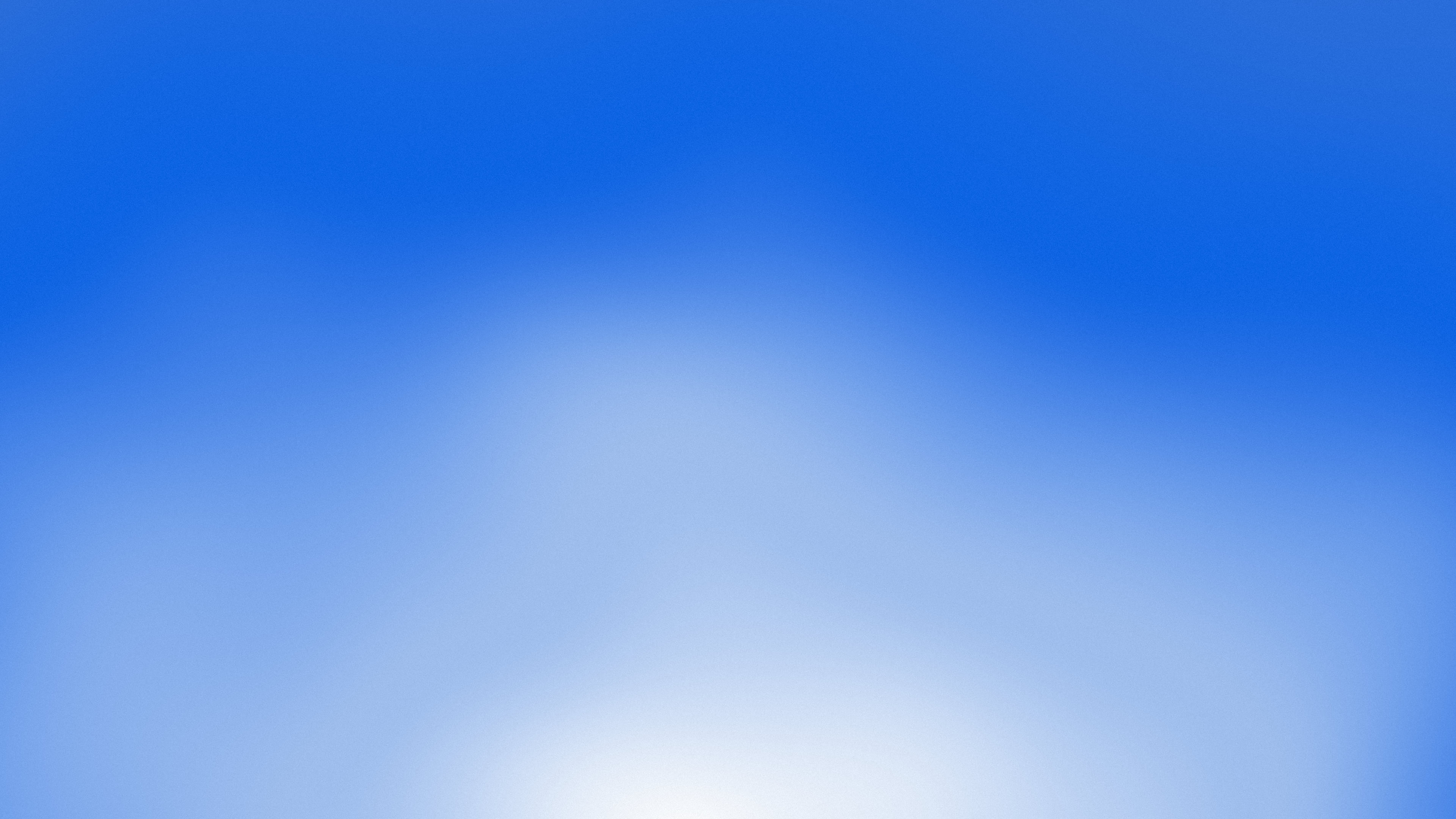 Blue and White Sunrise Aura Gradient desktop wallpaper in 4K