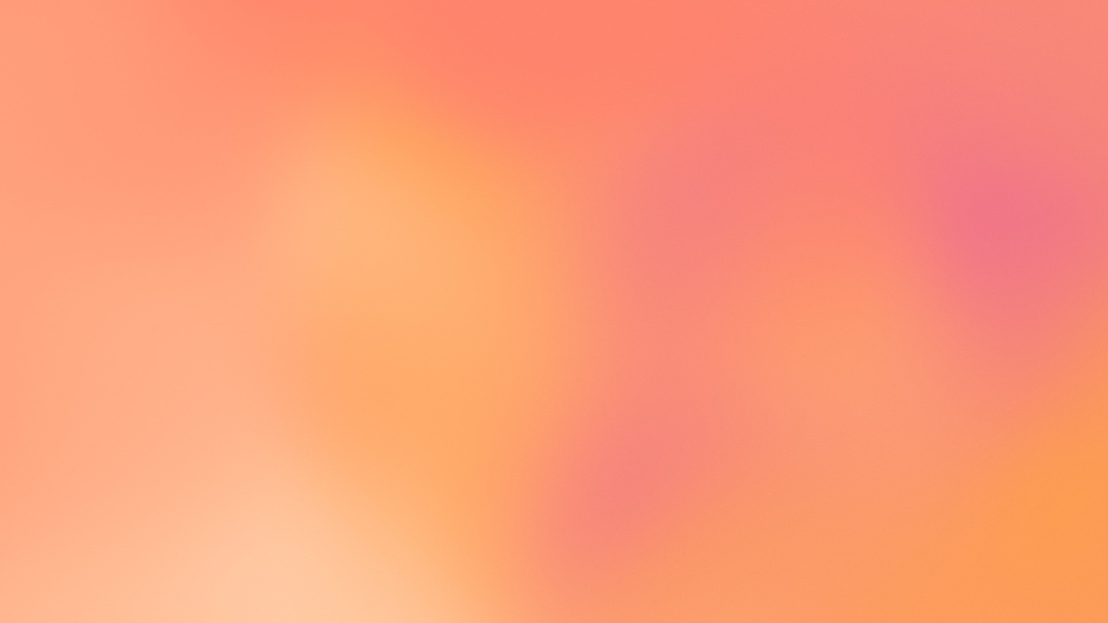 Coral Mesh Gradient desktop wallpaper in 4K