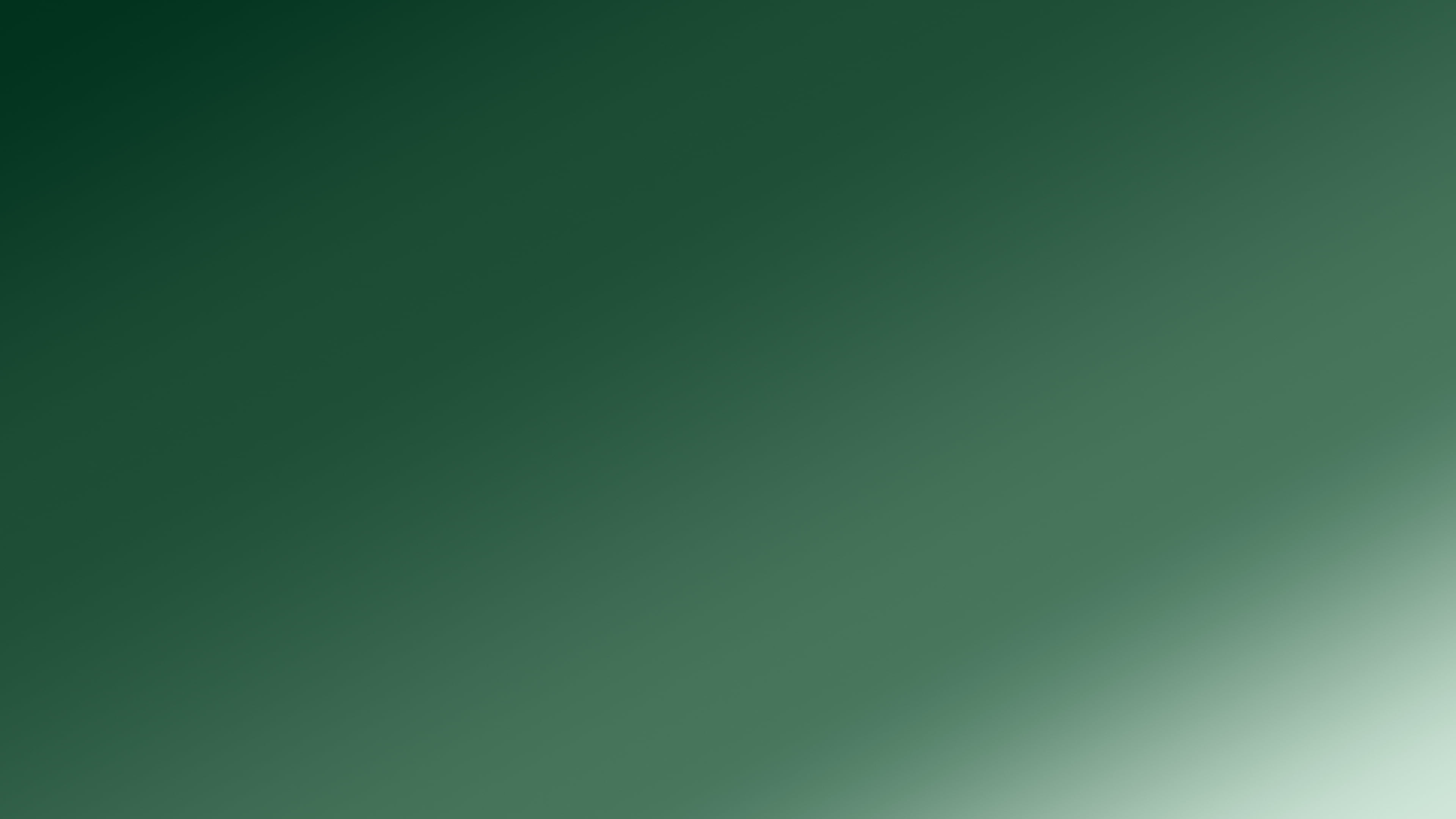 Dark Green and Ivory Diagonal Ombre Gradient desktop wallpaper in 4K