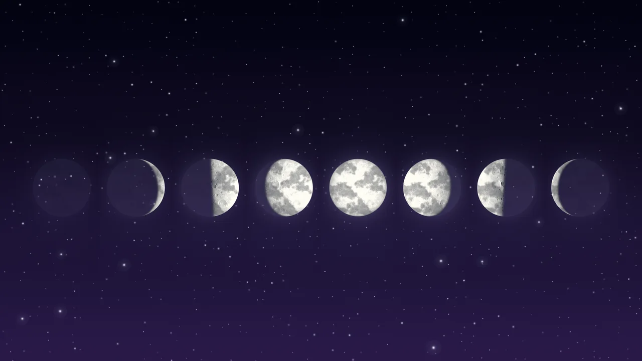 Dark Purple Moon Phases desktop wallpaper in 4K