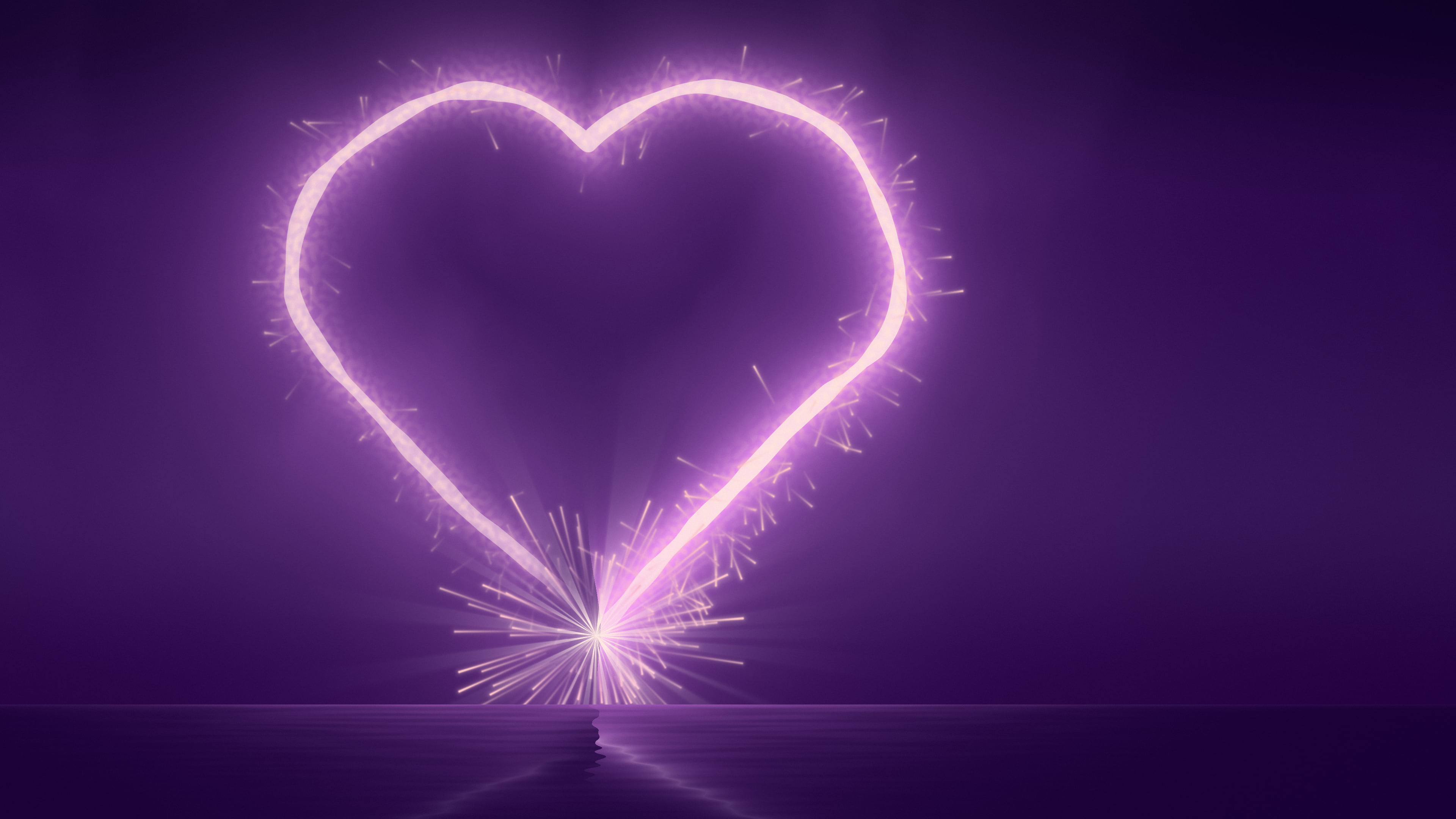 Dark Purple Sparkler Heart desktop wallpaper in 4K