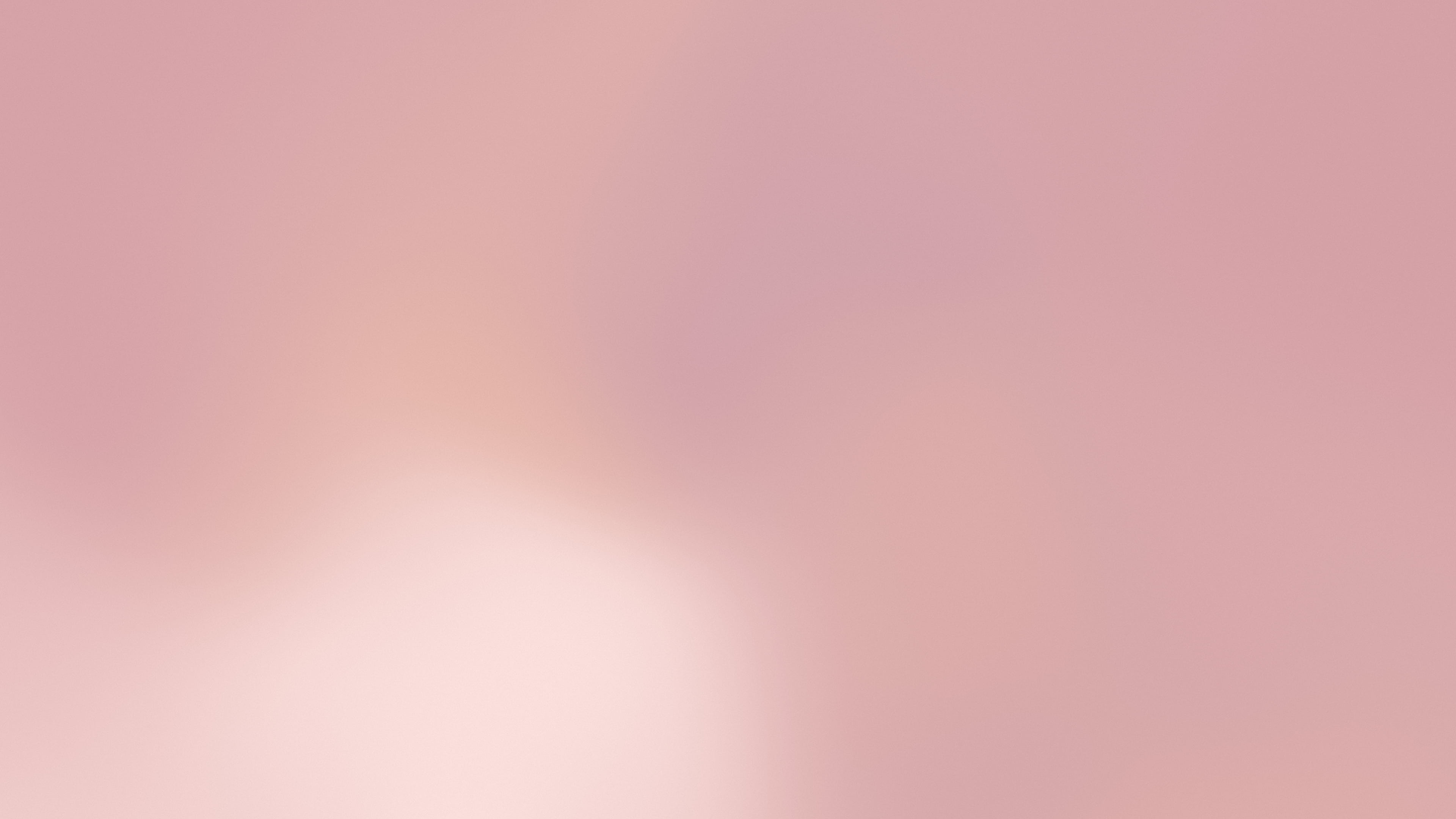 Dusty Rose Mesh Gradient desktop wallpaper in 4K