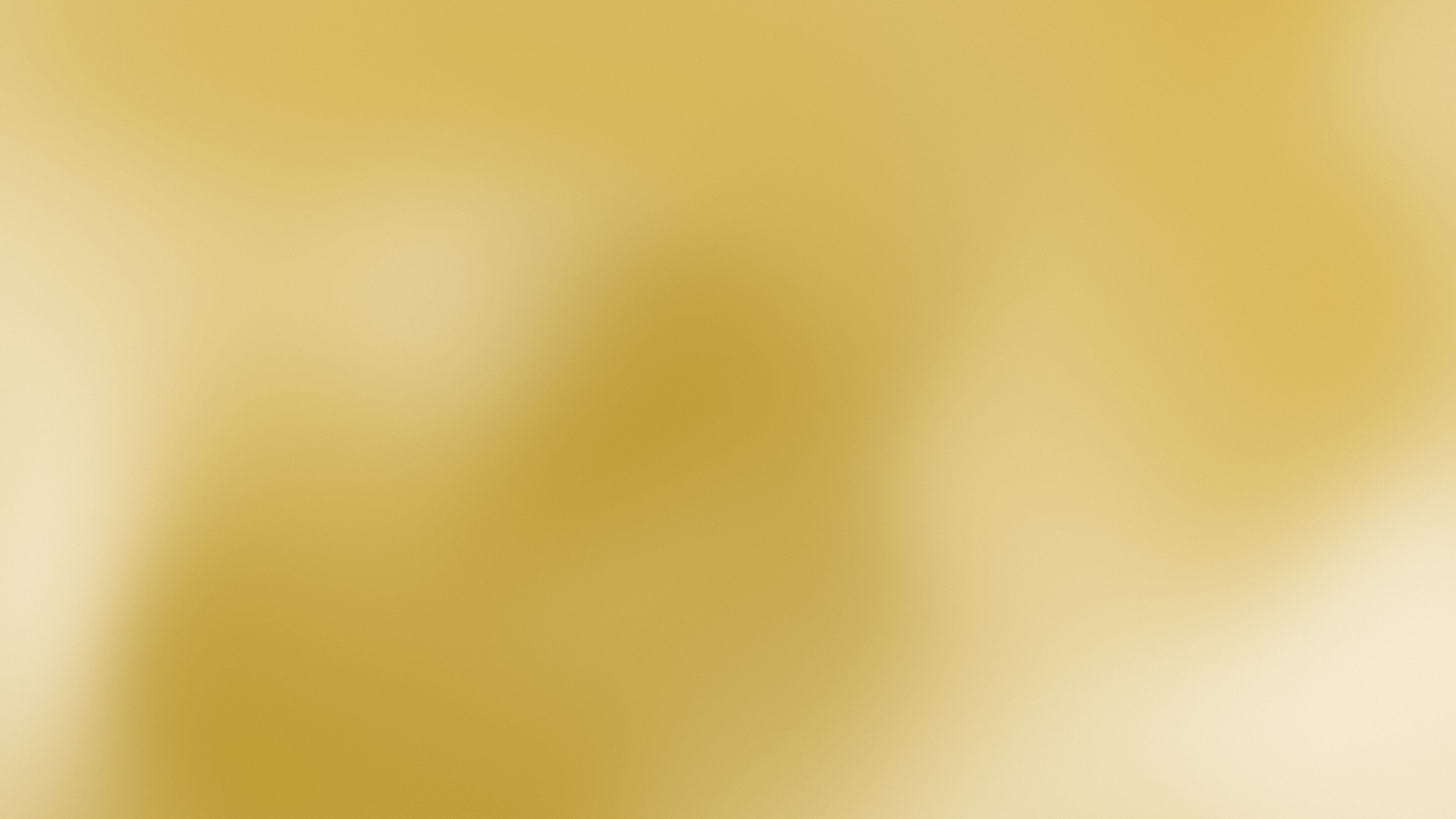 Gold and Cream Mesh Gradient desktop wallpaper in 4K