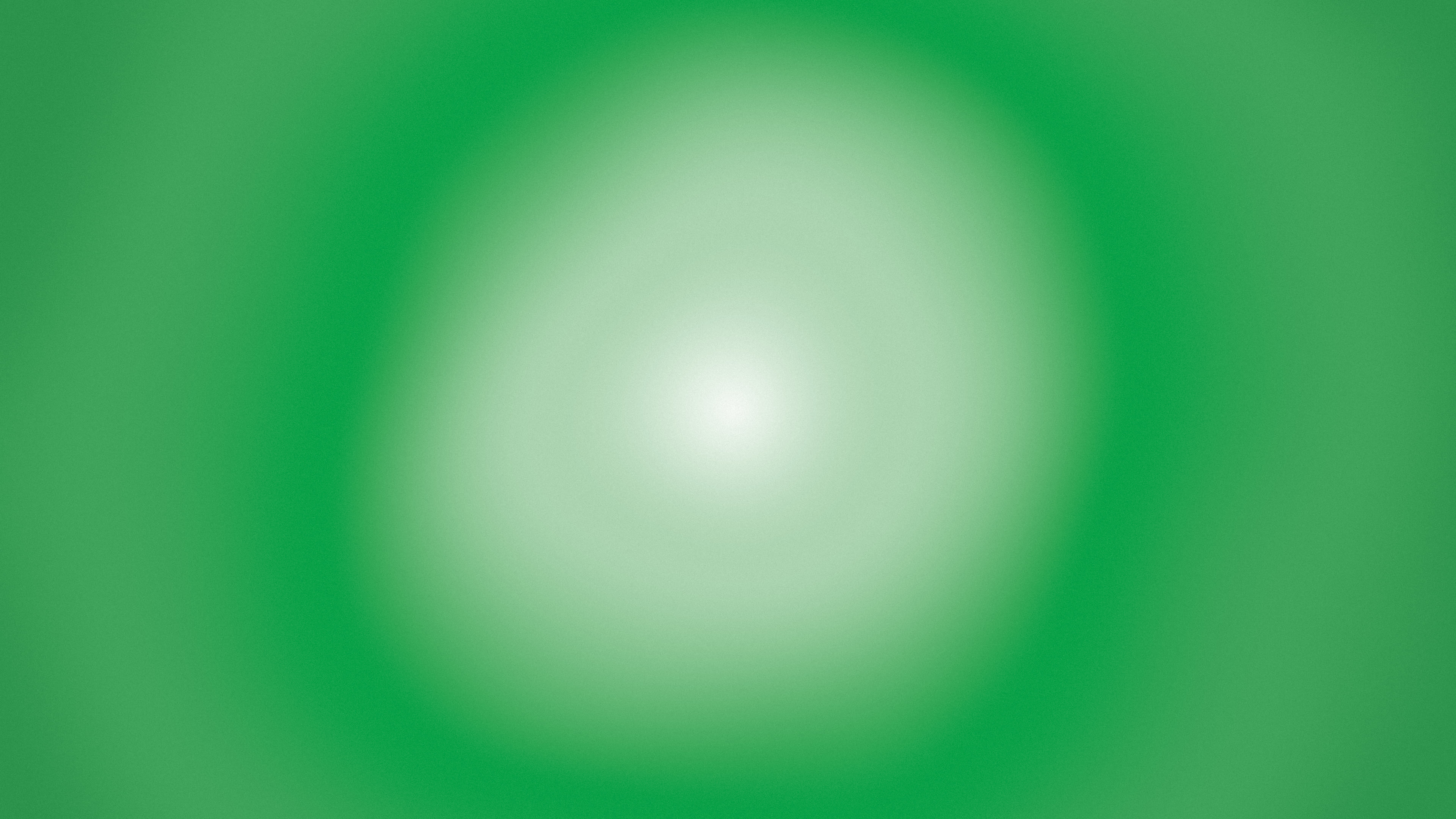 Green and White Aura Gradient desktop wallpaper in 4K