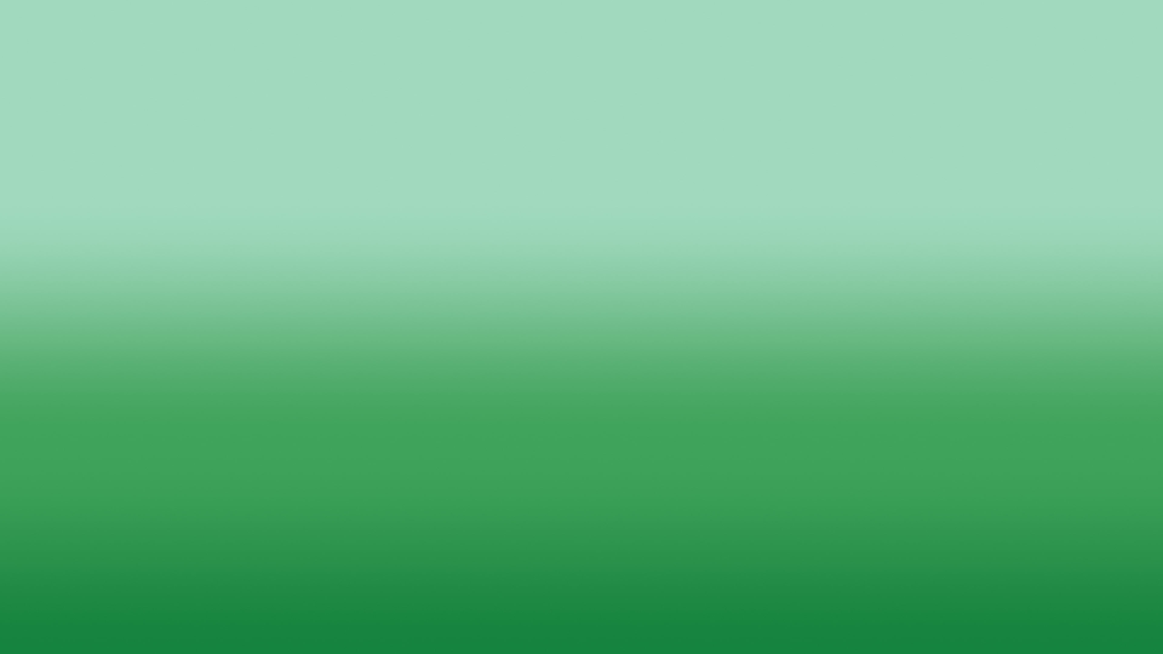 Green Ombre Gradient desktop wallpaper in 4K