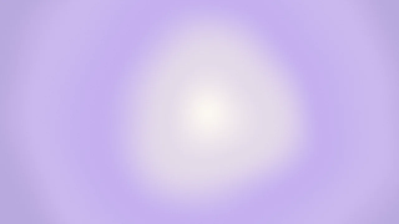 Lavender and Cream Aura Gradient desktop wallpaper in 4K