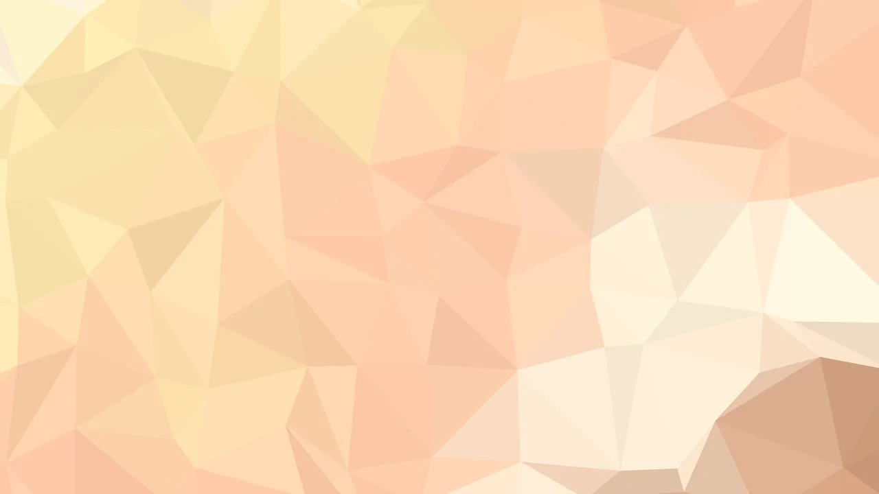 Peach Low Poly desktop wallpaper in 4K