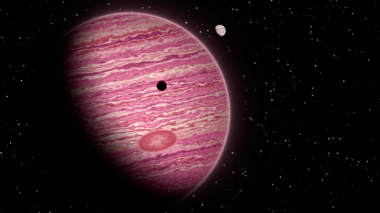 Pink Jupiter desktop wallpaper in 4K