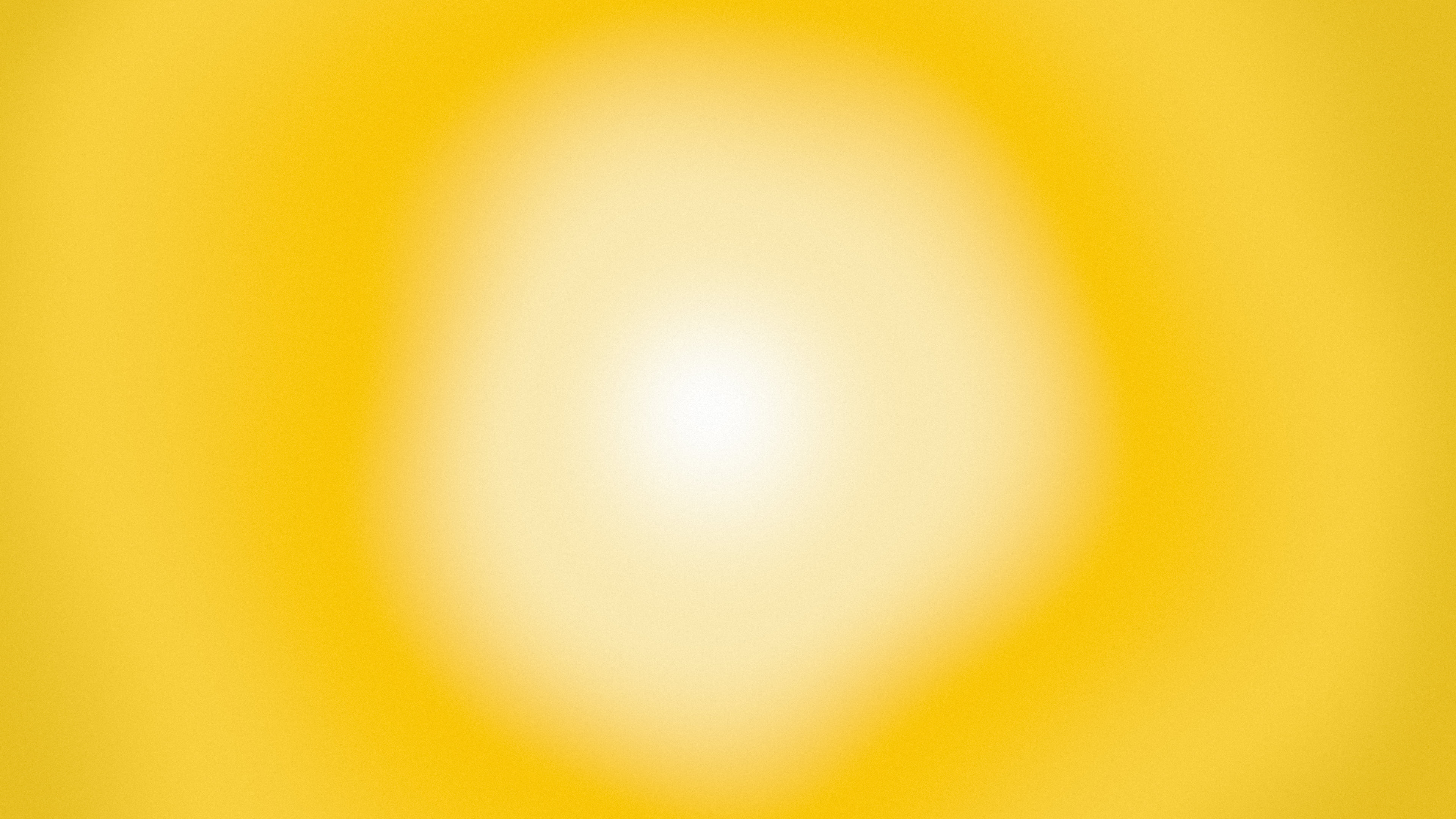 Yellow and White Aura Gradient desktop wallpaper in 4K